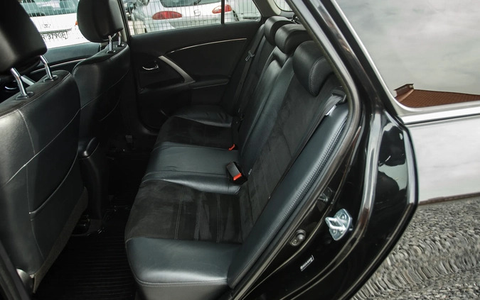 Toyota Avensis cena 47900 przebieg: 214000, rok produkcji 2014 z Radom małe 742